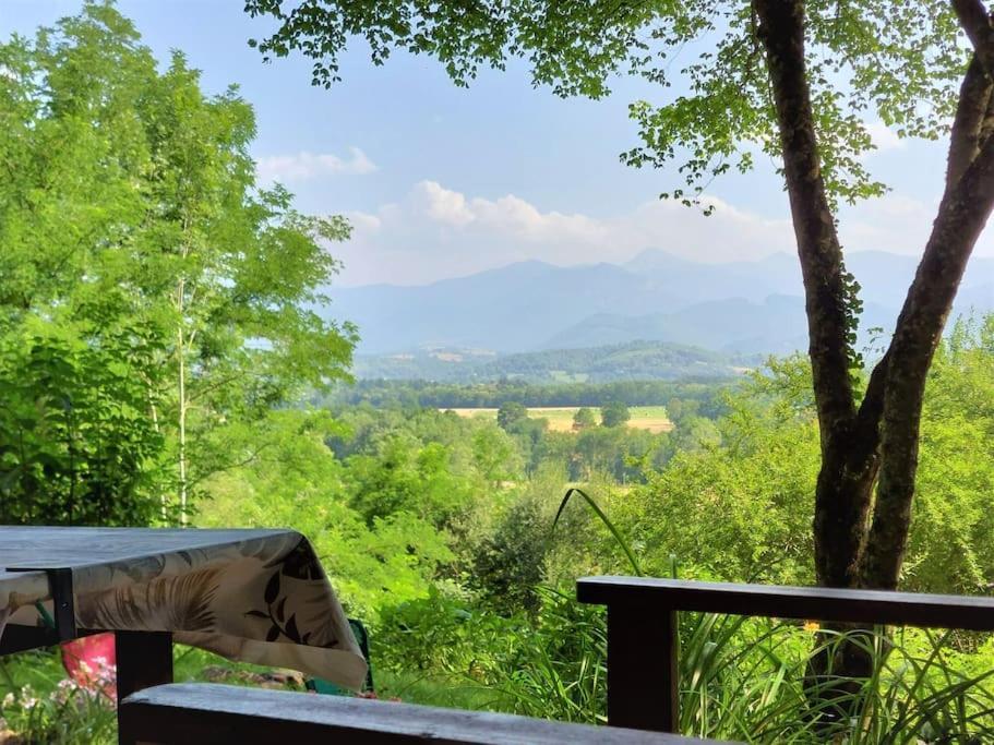 Cabane Dans Les Bois Avec Vue Sur Les Pyrenees Saint-Laurent-de-Neste Εξωτερικό φωτογραφία